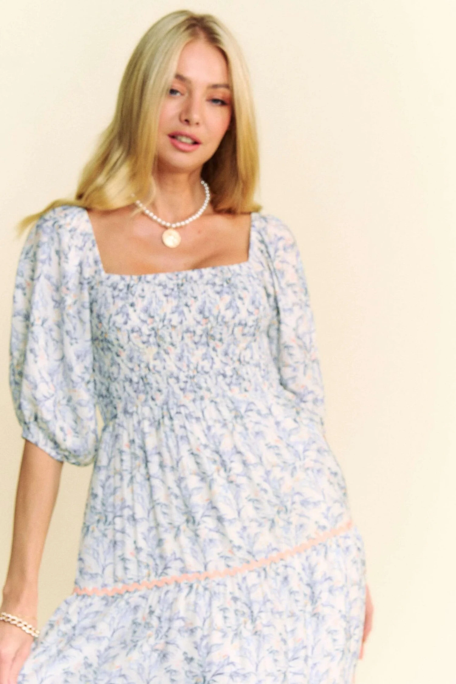 Davi & Dani Contrast Ric Smocking Bodice Tiered Midi Dress 11 Davi & Dani Contrast Ric Smocking Bodice Tiered Midi Dress - Image 9