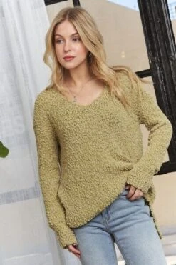 ADORA High-Low Side Slit V-Neck Sweater -Sydney So Sweet 0b3c2960 243b 4bc5 b697 7a2e5d002b6a Min