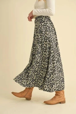 Aemi+Co Leopard Midi Skirt -Sydney So Sweet 12cbca81a12e4aed8ca282eefc5b0272 Max Origin