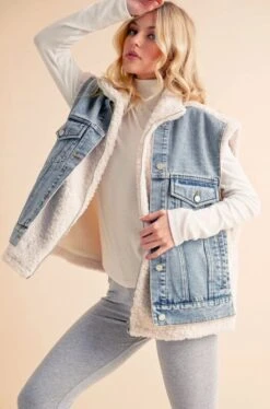 Aemi + Co Fake Two Pieces Denim Patch Sherpa Vest Coat -Sydney So Sweet 1f0a80fc 5a9e 4be3 89cb 370b58d44553 Max