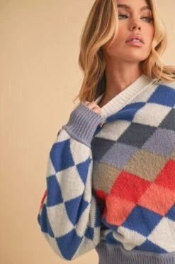 Aemi + Co Diamond Mock Neck Raglan Sleeve Sweater -Sydney So Sweet 25b7bdf1 e8db 46f9 bea1 86084ae8b450 Min