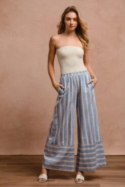 BiBi Striped Wide Leg Pants With Pockets -Sydney So Sweet 2d205707 a6c7 4f3d b4bf 574dda2ac6d7 Max