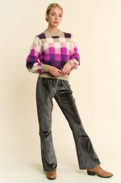 Davi & Dani Checkered Round Neck Long Sleeve Sweater -Sydney So Sweet 3a0e780b 89b3 46d6 ae02 31c49f8f79df Max