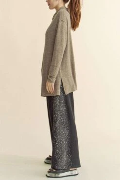 Davi & Dani Slit Mock Neck Long Sleeve Top -Sydney So Sweet 44565bea 894d 468e 804c 88a4fc03a047 Max