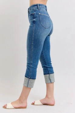 Judy Blue Full Size Skinny Cuff Capris Jeans With Pockets Plus Size -Sydney So Sweet 53c933f1 7814 4779 bc91 b0fdecf46fd3 Max