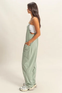 HYFVE Relaxed Fit Mineral Washed Overalls With Pockets -Sydney So Sweet 71fc8ad0 ddf8 44ac 89c5 920734518934 Max