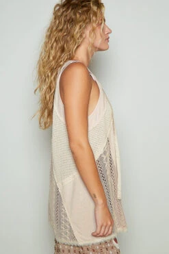 POL Lace Up Crochet Lace Tank -Sydney So Sweet 7d944103 e5c7 49ca 8418 2f863748edd2 Max