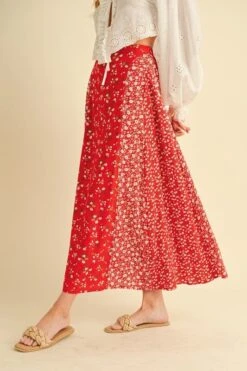 Aemi + Co Floral Elastic Waist Maxi Skirt -Sydney So Sweet 93bdc012 fd2b 4890 9430 74c90f4807bc Max