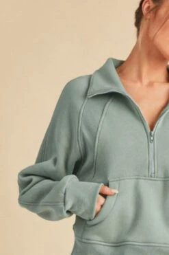 Aemi + Co Half Zip Raglan Sleeve Sweatshirt With Kangaroo Pocket -Sydney So Sweet 9fbe6d5e c692 4ac5 a2d1 17581703a5e3 Max