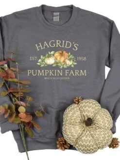 Hagrid's Pumpkin Farm Unisex Heavy Blend™ Crewneck Sweatshirt -Sydney So Sweet HagridSSCharcoal