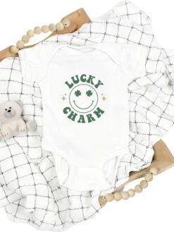 Lucky Charm Smile Face Infant Baby Short Sleeve St. Patrick's Day Rabbit Skins Bodysuit -Sydney So Sweet LuckyCharmBabyWhite