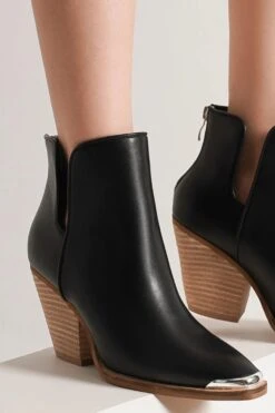 Beast Fashion Pointed Metal-Tip Toe Block Heel Ankle Boots -Sydney So Sweet adccba63 4ffd 437e 9c39 af5660bfde8e Max