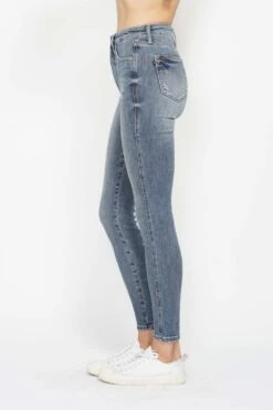 Judy Blue Full Size Tummy Control Contrast Wash Skinny Jeans 12 Judy Blue Full Size Tummy Control Contrast Wash Skinny Jeans -Sydney So Sweet afcfa9e7 0ae0 4534 9985 e309591eca5c Max