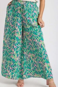 Umgee Full Size Mixed Print High Waist Wide Leg Pants Plus Size -Sydney So Sweet cd7c59c9 55c1 4422 b691 f9699600cd3b Min