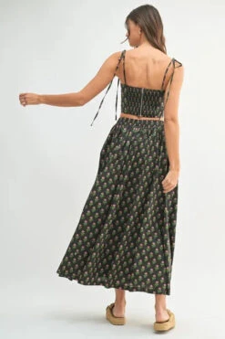 MABLE Floral Crop Top And Skirt Set -Sydney So Sweet cdb703d51daf466d86a433ccb9d2b45b Max Origin