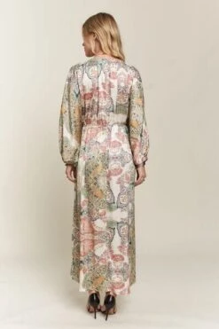 ADORA Printed V-Neck Batwing Sleeve Dress -Sydney So Sweet f0be0001 58c8 4384 a005 094ac2b994f7 Min