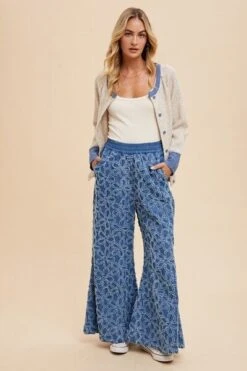 Annie Wear Contrast Trim Button Down Raglan Sleeve Cardigan -Sydney So Sweet f9ad6930 2d50 437f 8966 d36303103f0d Min